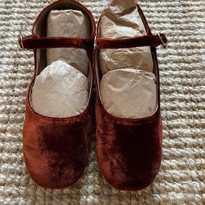 DOEN Mary Jane flats